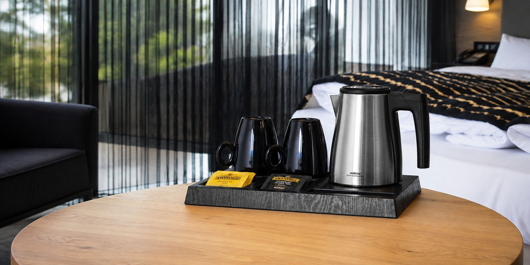 Wasserkocher-Sets mit Tablett für Hotel- und B&B-Zimmer
