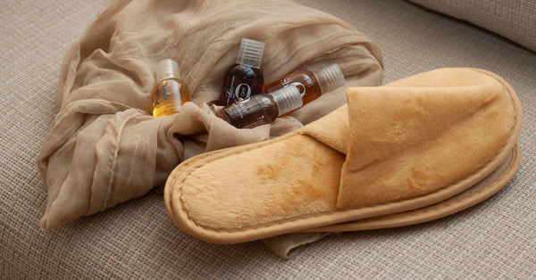 Pantofole per hotel: perché offrirle e come personalizzarle